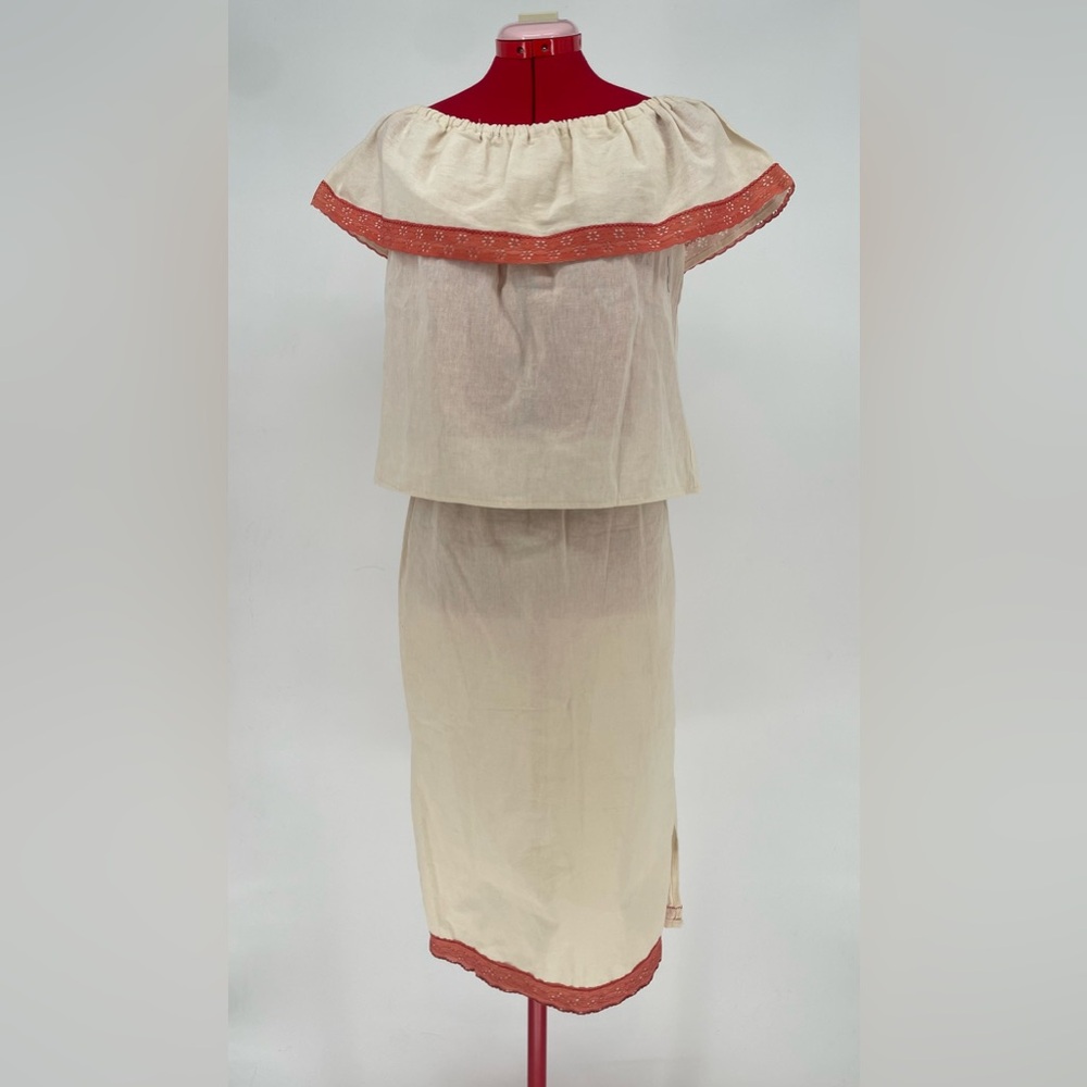 Vintage 60s / 70s  Bohemian Off The Shoulder Two Piece Skirt Set